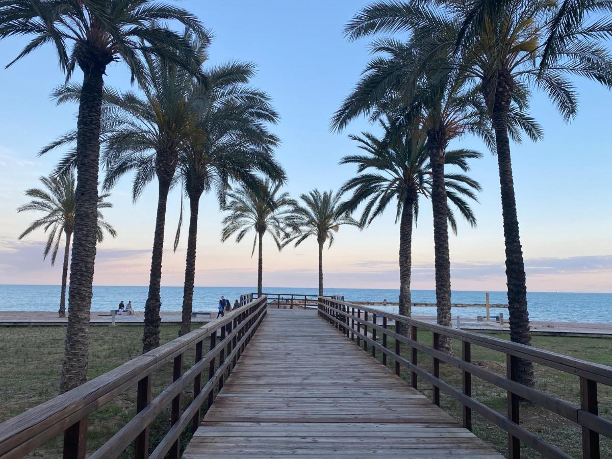 Casa Ibicenca En Benicasim A 3 Minutos De La Playa Apartman Benicàssim Kültér fotó